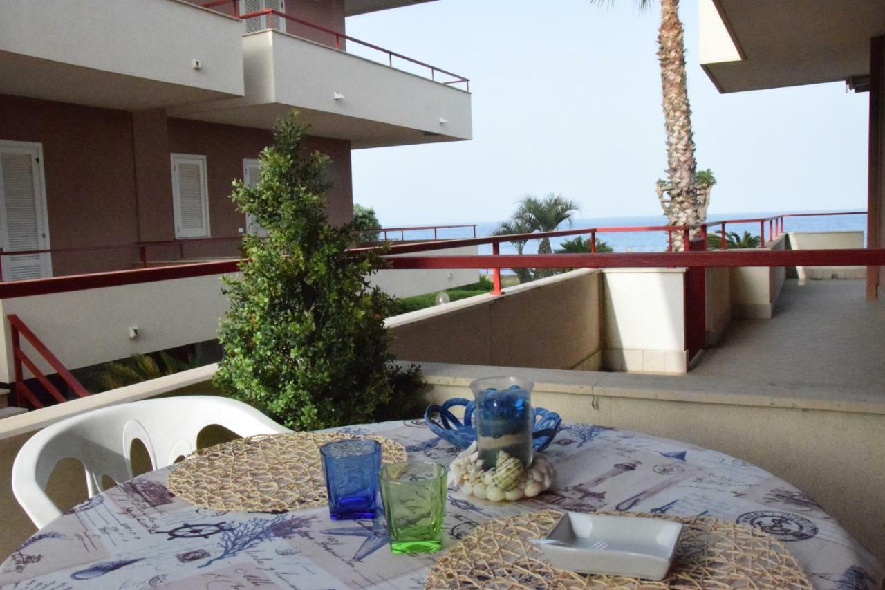 Seahome Riposto Extérieur photo